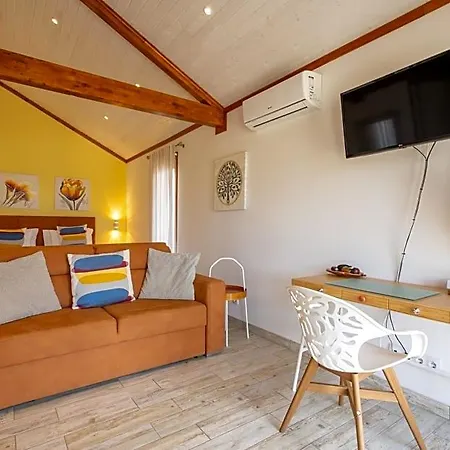 The Olive Hill 4*